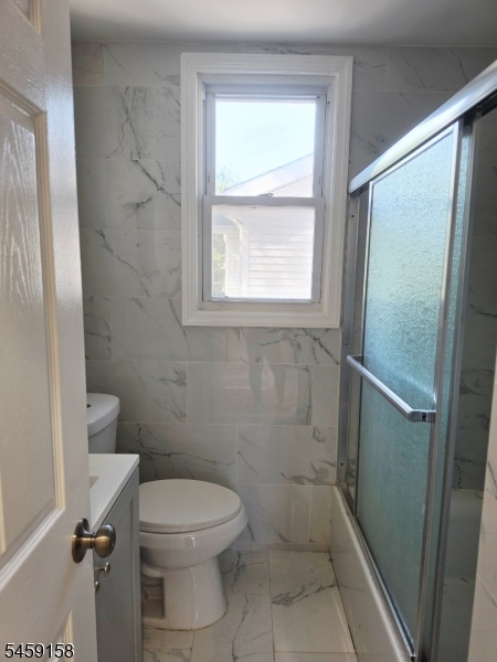 430 Magnolia St Property Photo 8