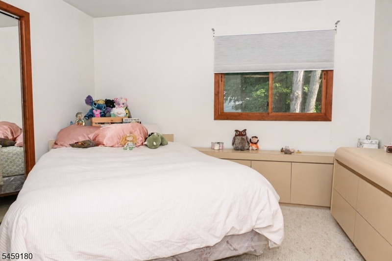 10 Augusta Dr 12 Property Photo 10