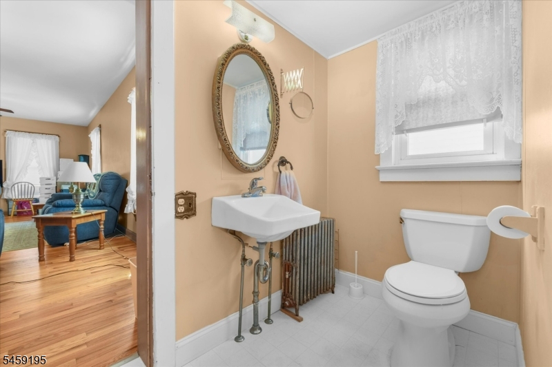 18 State St Property Photo 11