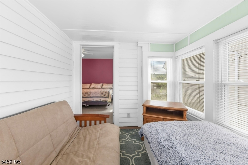 18 State St Property Photo 15