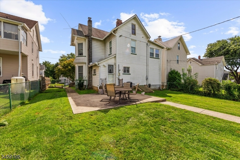 18 State St Property Photo 23