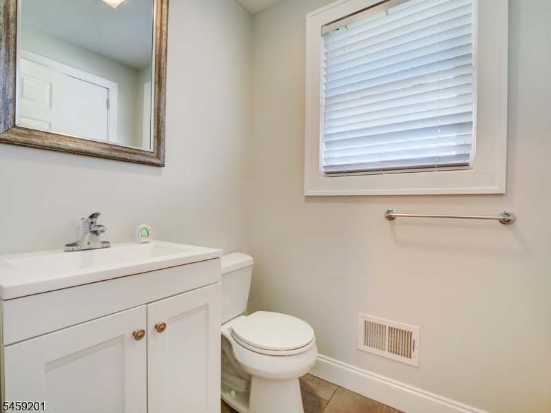 1213 Grant Ave Property Photo 10