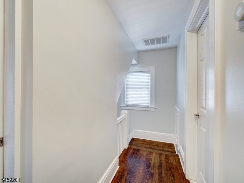 1213 Grant Ave Property Photo 14