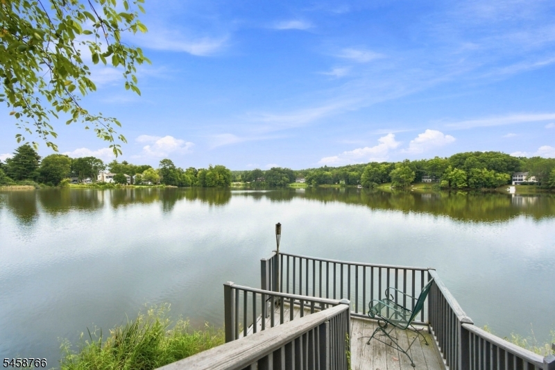 412 D Lake Shore North O104 D Property Photo 1