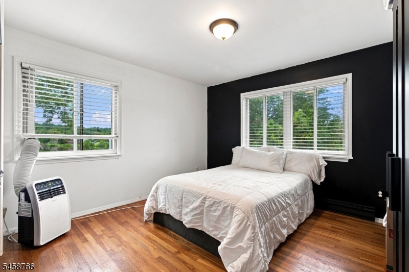 412 D Lake Shore North O104 D Property Photo 18