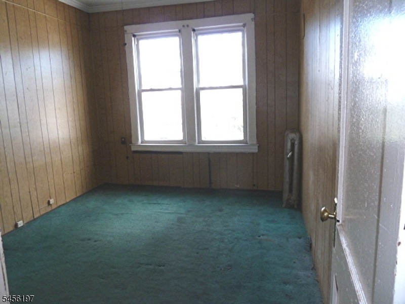 390 North 7th Street Property Photo 24