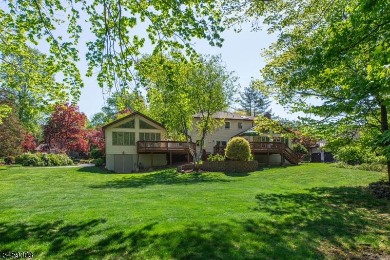 10 Weiss Dr Property Photo 34