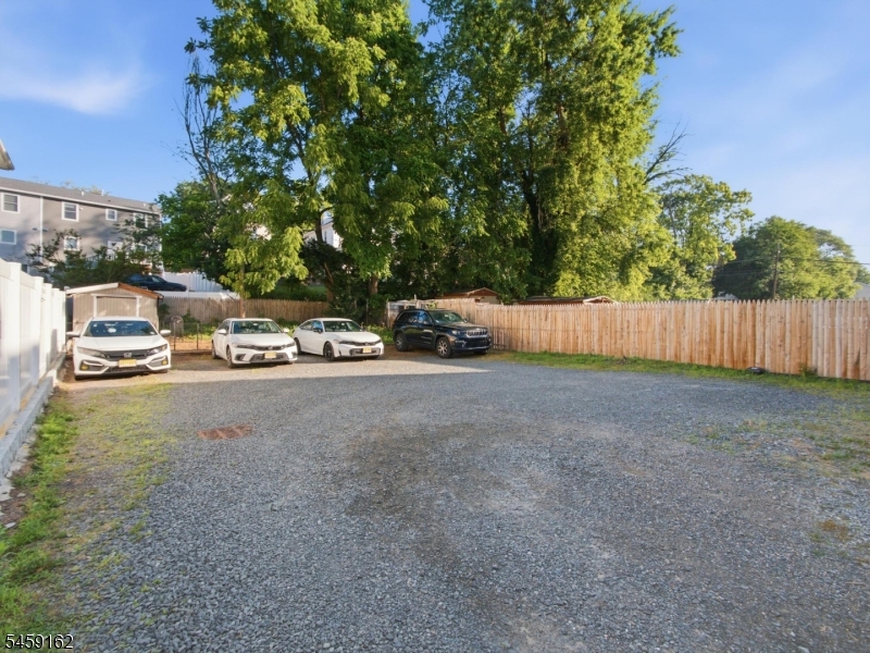 57 Morris Ave Property Photo 17
