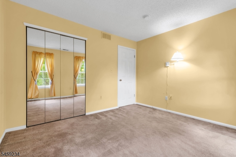 709 Dunn Cir Property Photo 16
