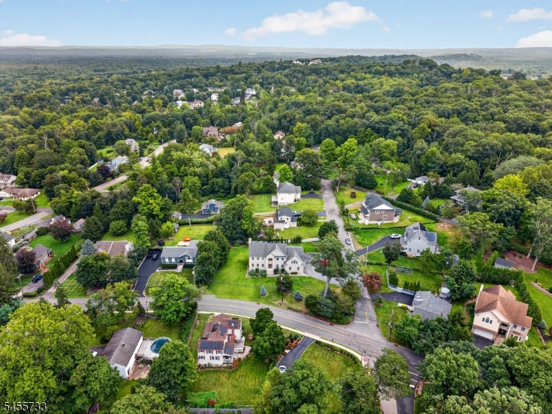 24 Pine Brook Rd Property Photo 4