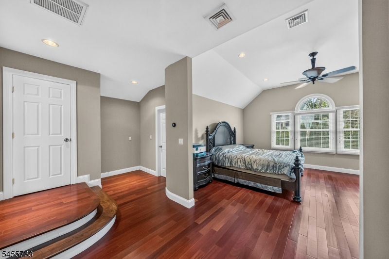 24 Pine Brook Rd Property Photo 24