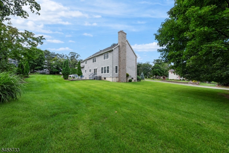 24 Pine Brook Rd Property Photo 37