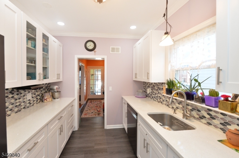 61 Bergen Ave Property Photo 9