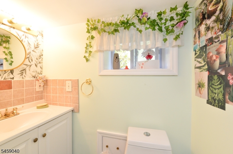 61 Bergen Ave Property Photo 21