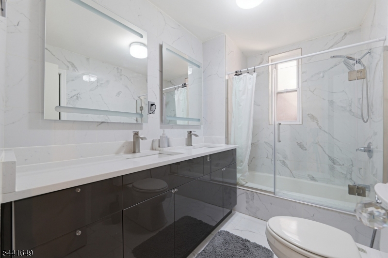6405 Jfk Blvd E B1 Property Photo 8