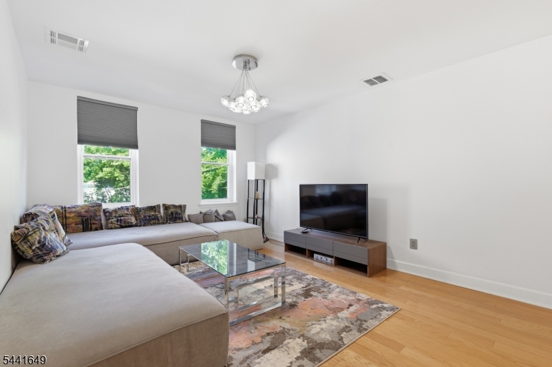 6405 Jfk Blvd E B1 Property Photo 10