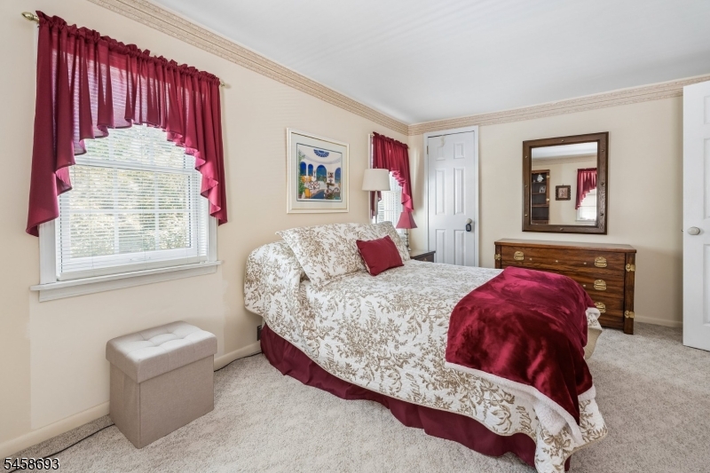 25 Swan Rd Property Photo 17
