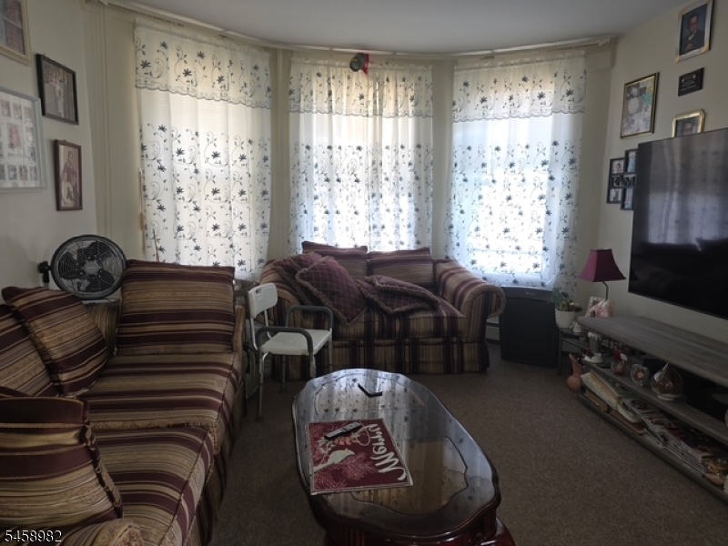 108 Nagle St Property Photo 19