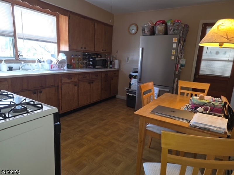 108 Nagle St Property Photo 23