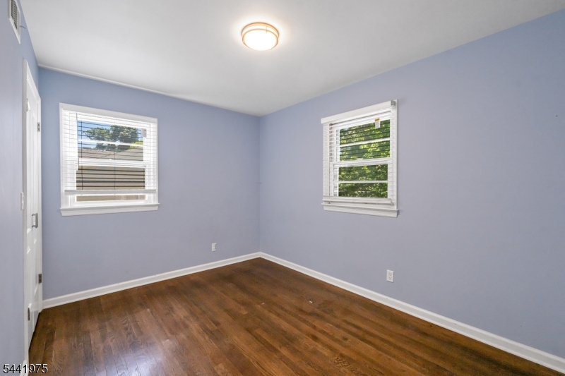 101 Pinecrest Ter Property Photo 11