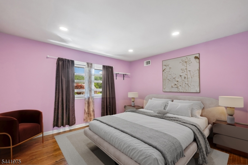 101 Pinecrest Ter Property Photo 13