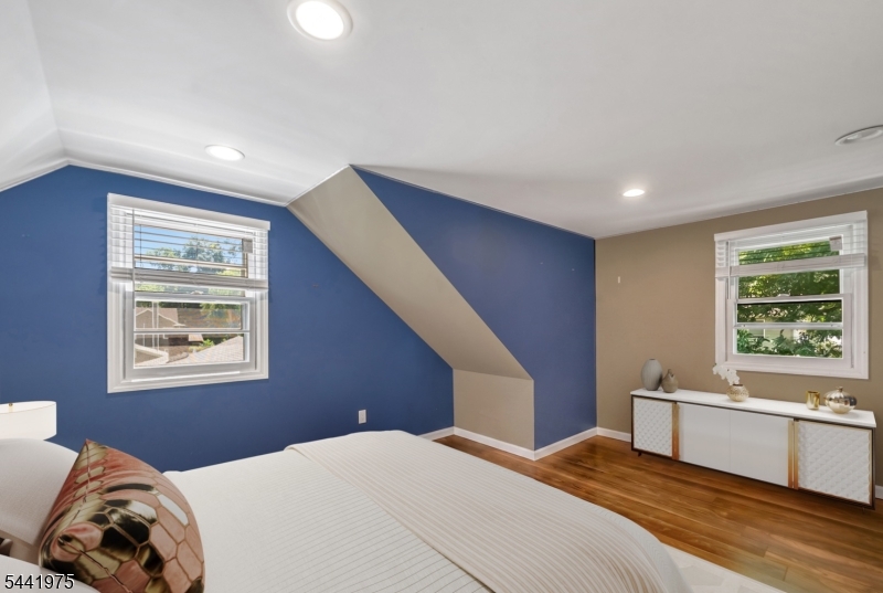 101 Pinecrest Ter Property Photo 17