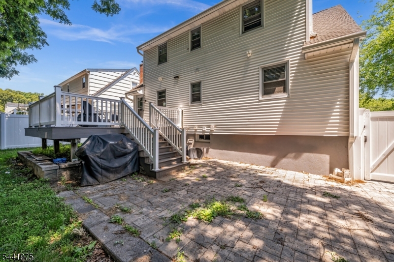 101 Pinecrest Ter Property Photo 30