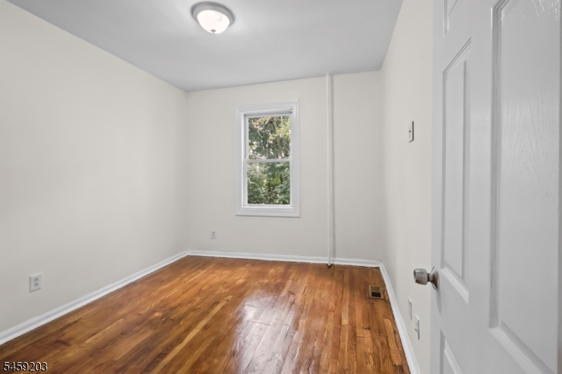 27 Triton Ter Property Photo 9