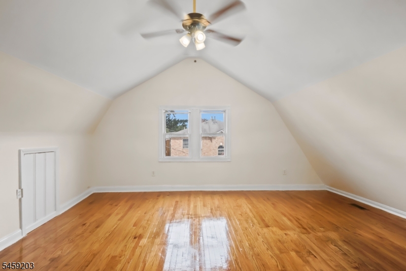 27 Triton Ter Property Photo 24