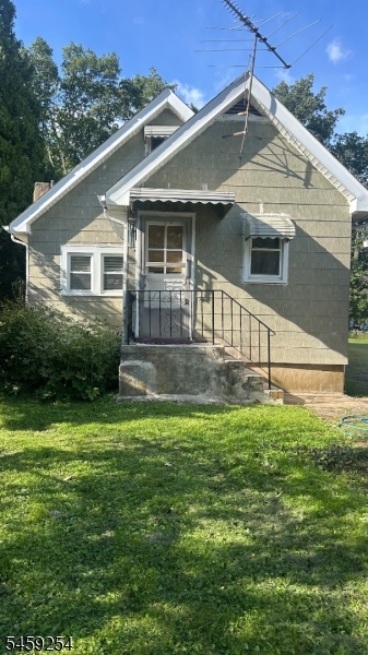 444 Garretson Rd Property Photo 1