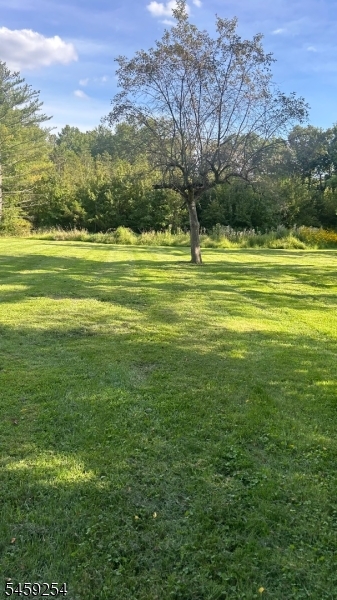 444 Garretson Rd Property Photo 2