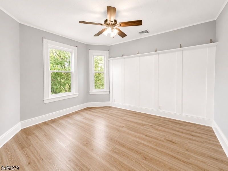622 Hackensack St Property Photo 6