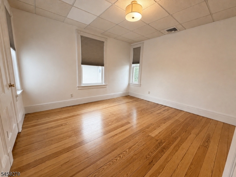 622 Hackensack St Property Photo 10