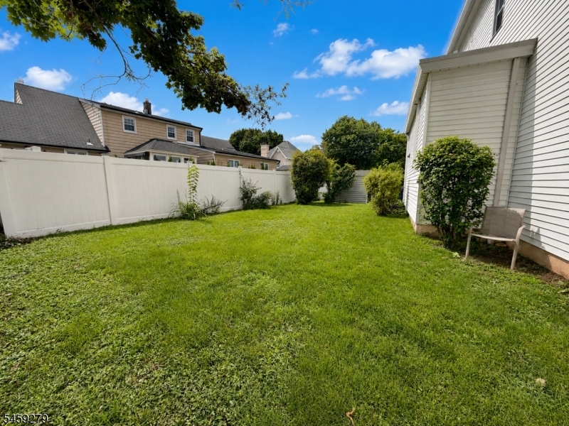 622 Hackensack St Property Photo 23