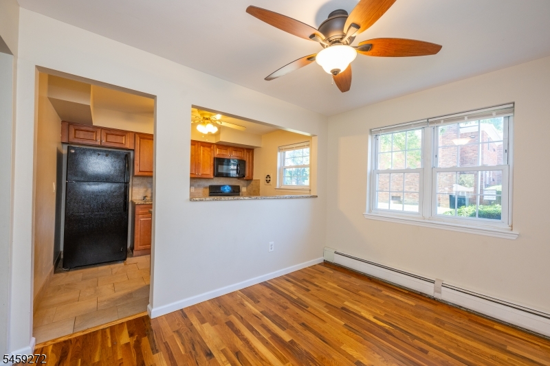 1301 Valley Rd A Property Photo 9