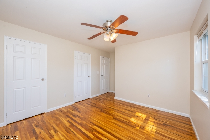 1301 Valley Rd A Property Photo 16