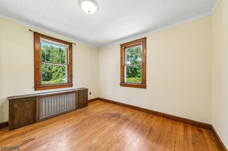 327 Saint Cloud Ave Property Photo 21