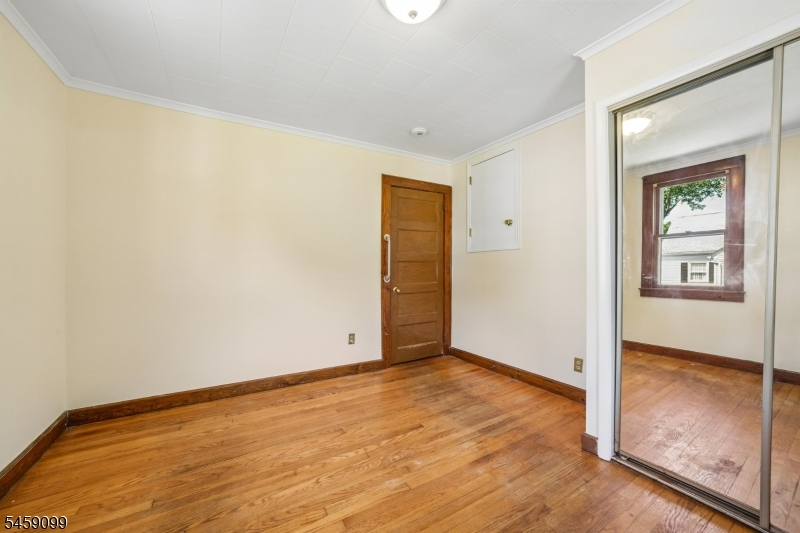 327 Saint Cloud Ave Property Photo 23