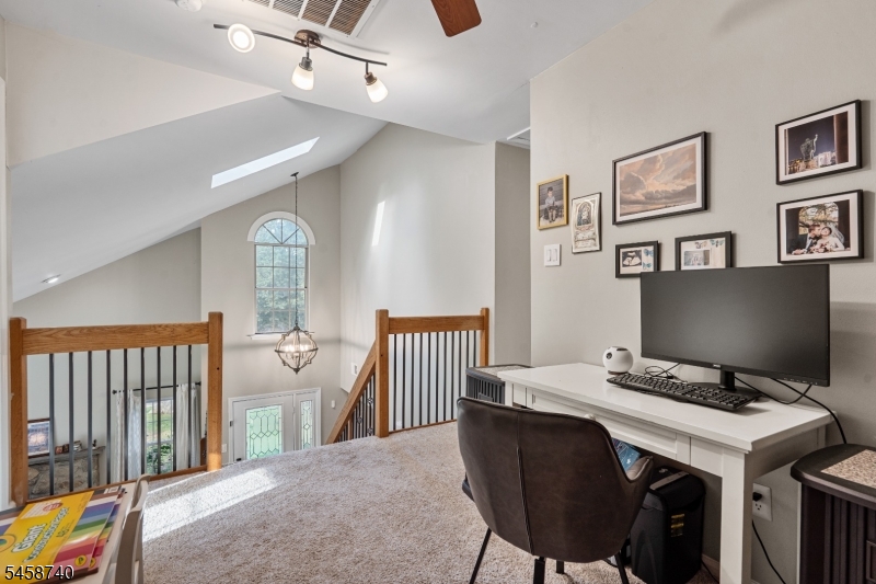 40 Roxbury Ct A Property Photo 17