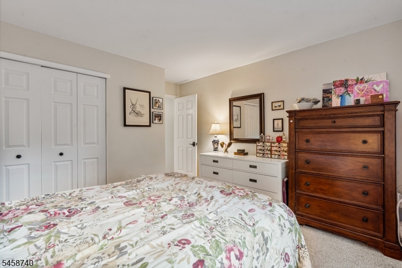 40 Roxbury Ct A Property Photo 21