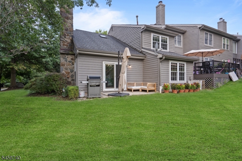 40 Roxbury Ct A Property Photo 25