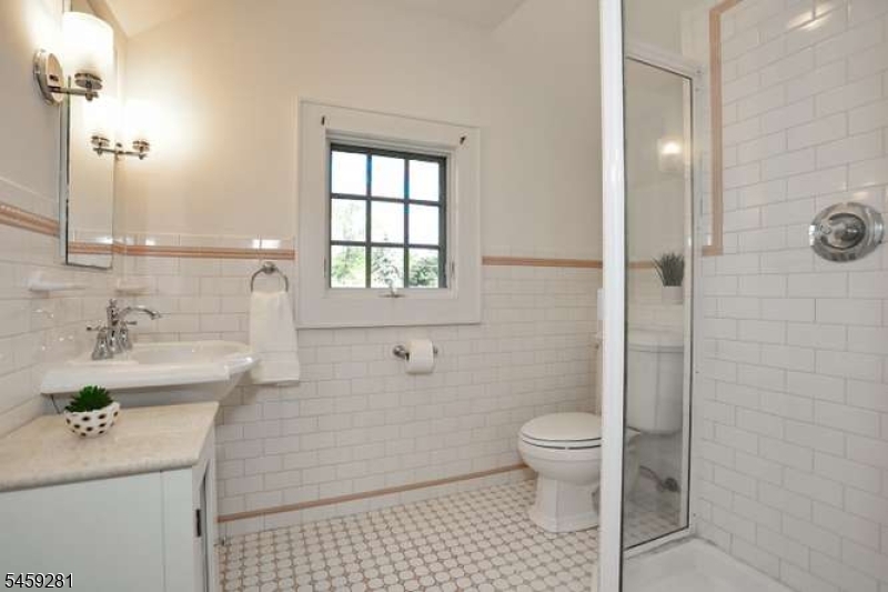 530 Rock Rd Property Photo 20