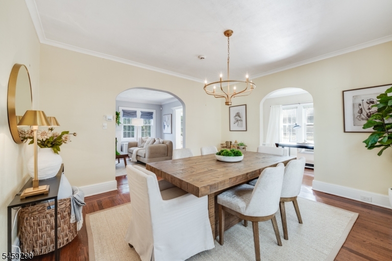 47 Fairmount Ter Property Photo 3