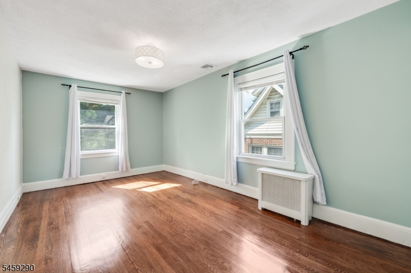 47 Fairmount Ter Property Photo 27