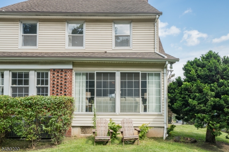 47 Fairmount Ter Property Photo 38