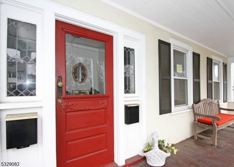 43 Walnut St 1 Property Photo 2