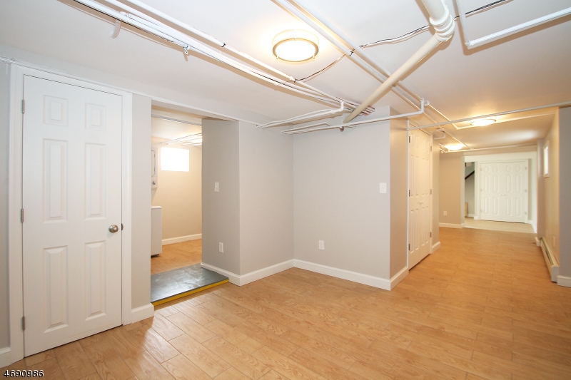 43 Walnut St 1 Property Photo 15