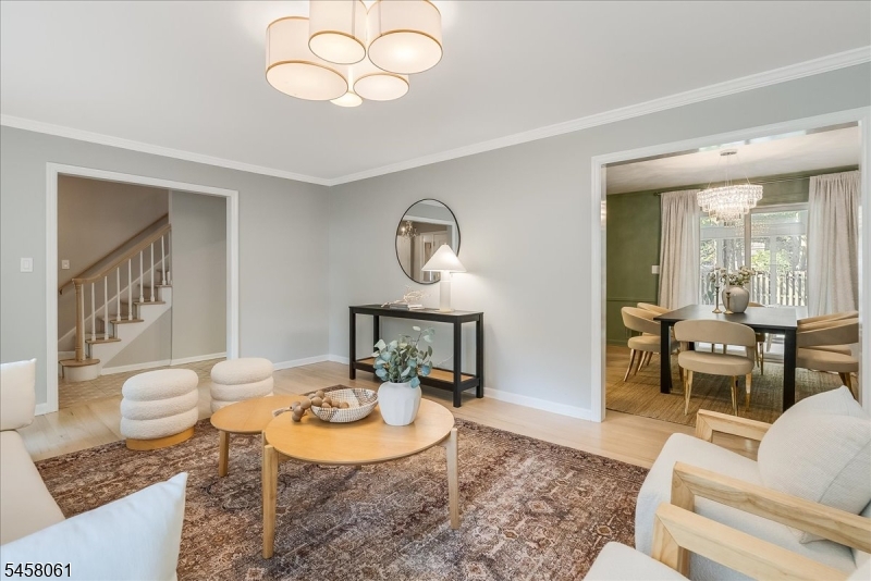 21 Symor Dr Property Photo 5