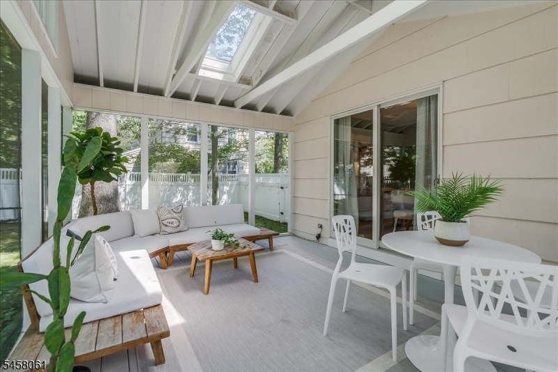 21 Symor Dr Property Photo 15