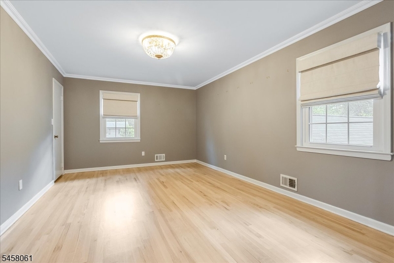 21 Symor Dr Property Photo 18